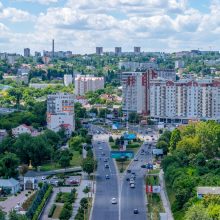 Traffic-artery-of-a-green-city-Chisinau-Moldova